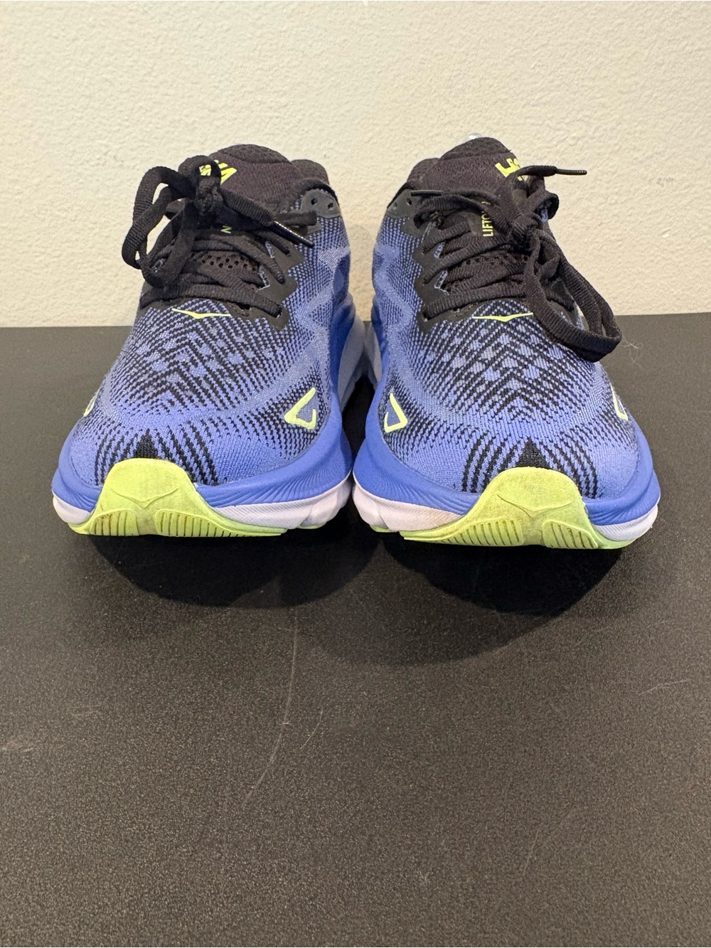 Hoka Clifton 9 Running Shoes Blue Black Women Size 8.5B 1127896 BCKS Sneakers - Picture 8 of 9